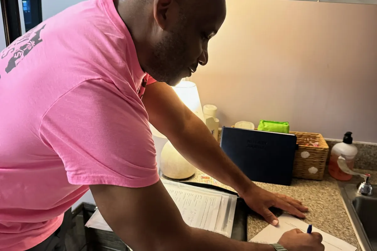 A local Jacksonville home buyer meeting a homeowner