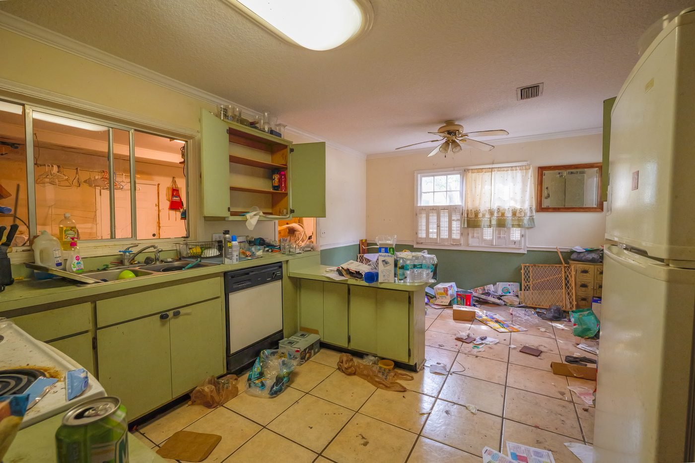 Original dated kitchen in the Palatka house
